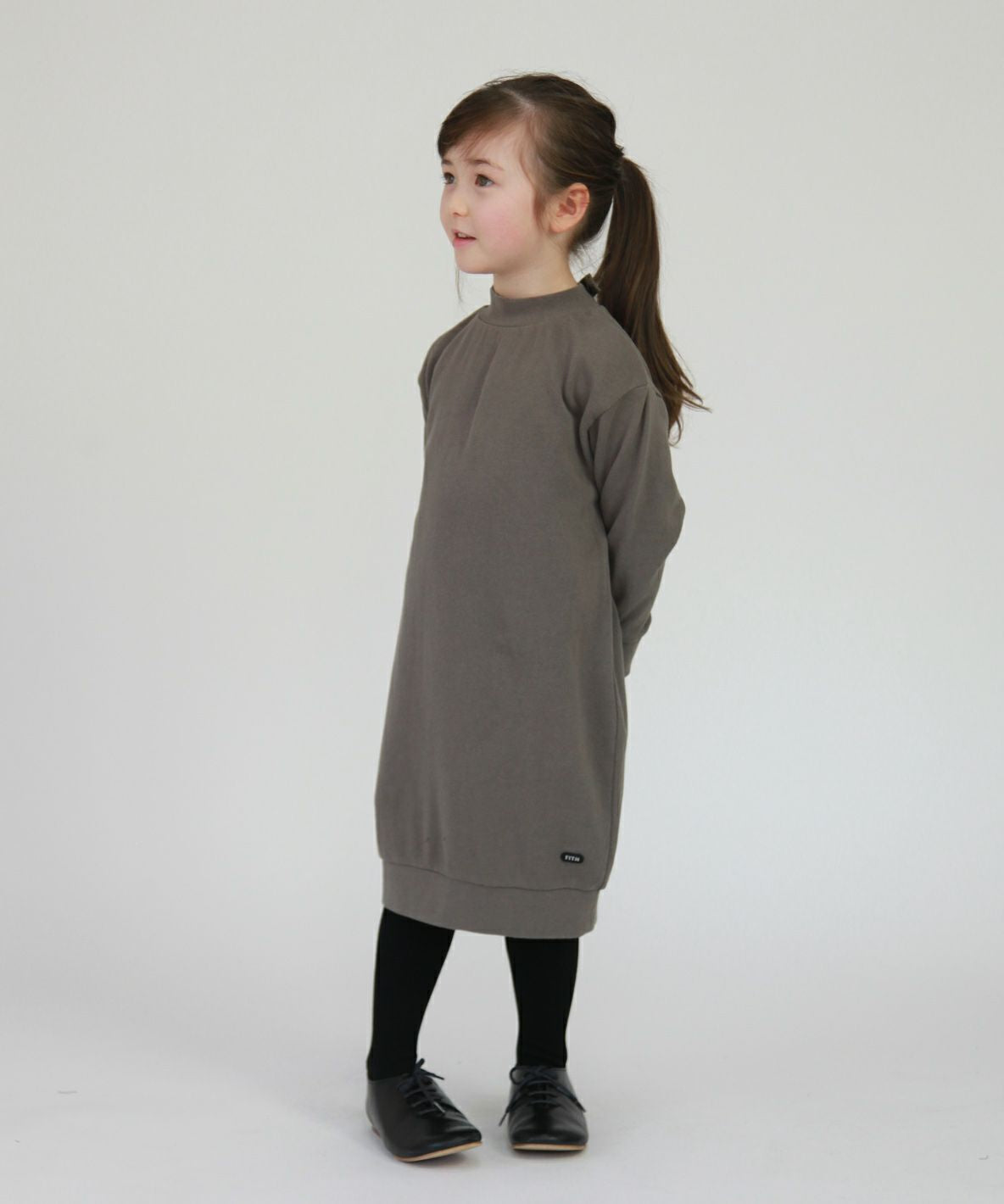 Back Ribbon Sweat Dress
