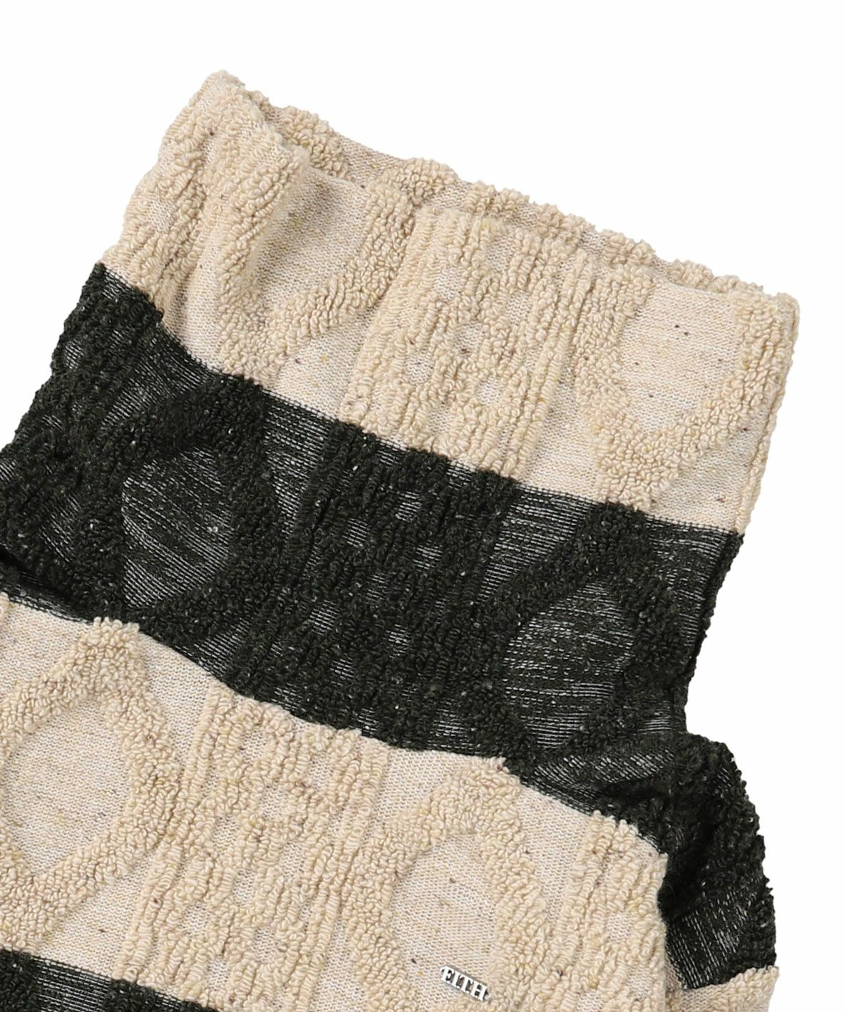 Cable Pile Jacquard Striped Hi-neck Pullover