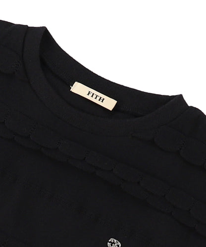 Scalloped Jacquard French-sleeve Tee