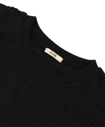 Scalloped Jacquard French-sleeve Tee(LADIES)