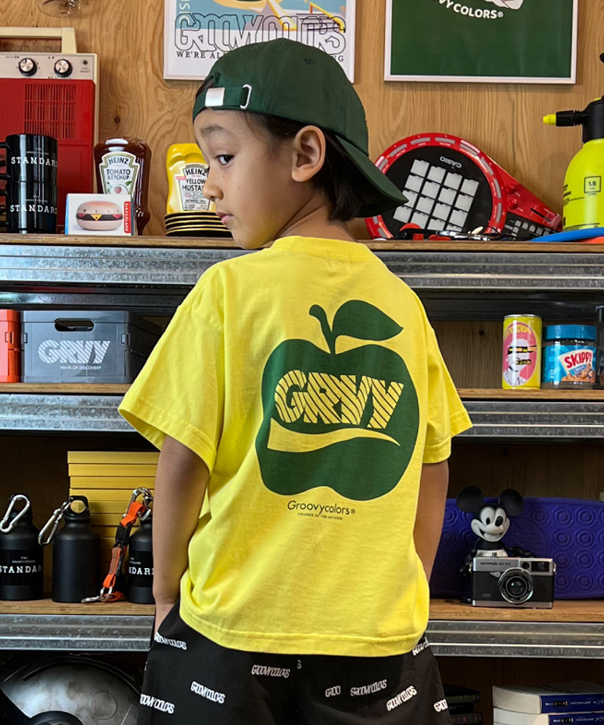 APPLE GRVY Tee
