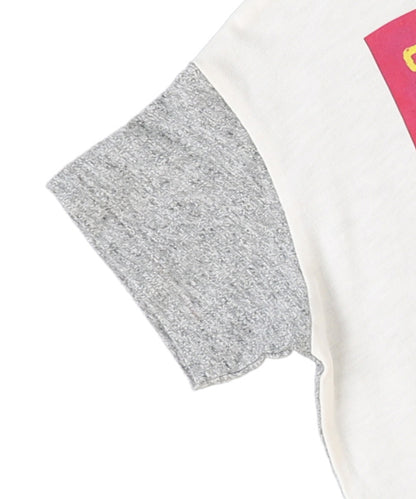 STAY CLOSE Tee