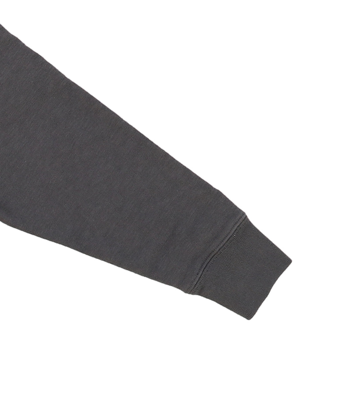 【Exclusive】PENNIE Sweatshirt