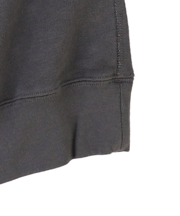 【Exclusive】PENNIE Sweatshirt