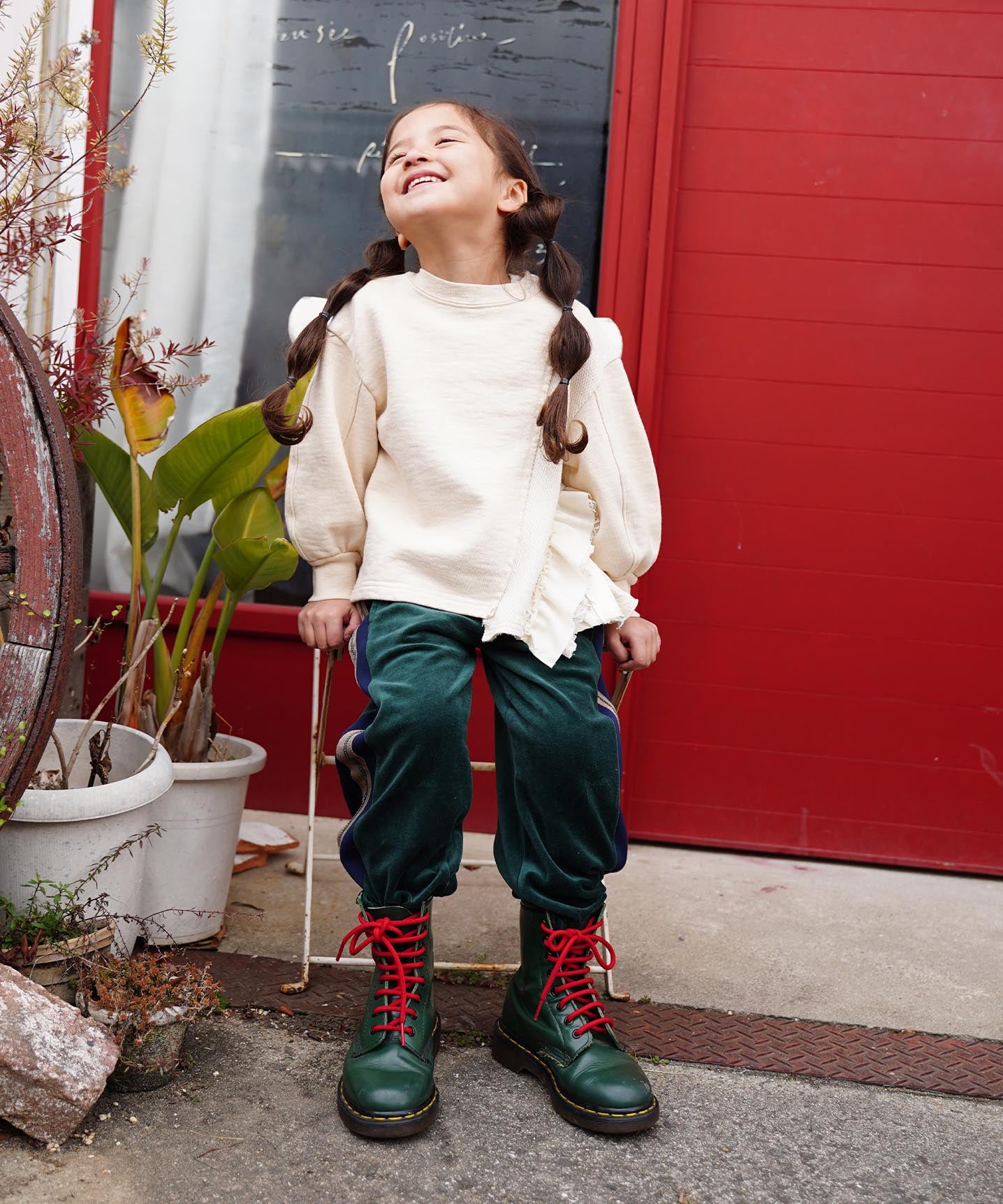 Assymetry Frill Sweatshirt