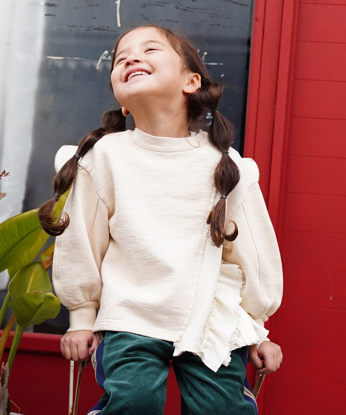 Assymetry Frill Sweatshirt