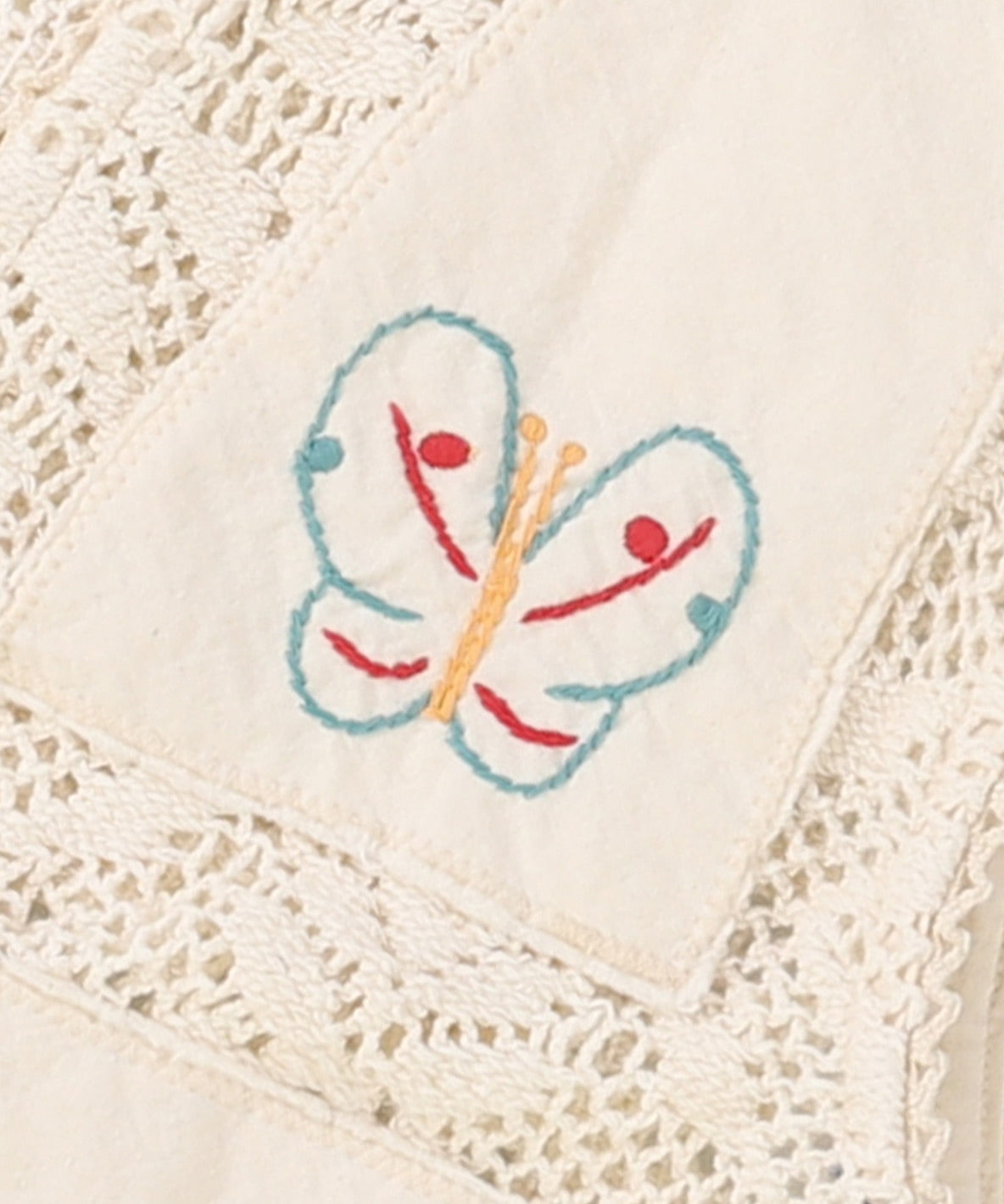 Knit Lace Embroidery Pullover