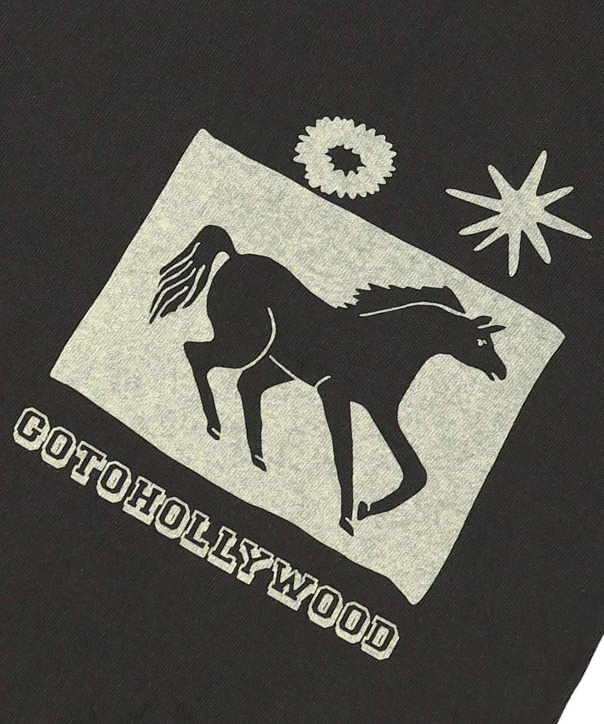 Souvenior Amulet Tee