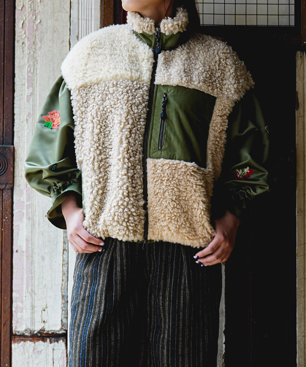 Fluffy Fur Vest(LADIES)