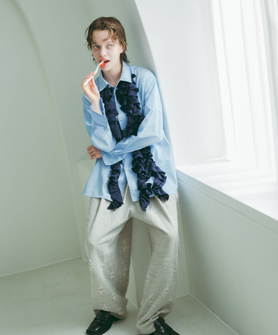Floral Damaged Sweatpants(LADIES)