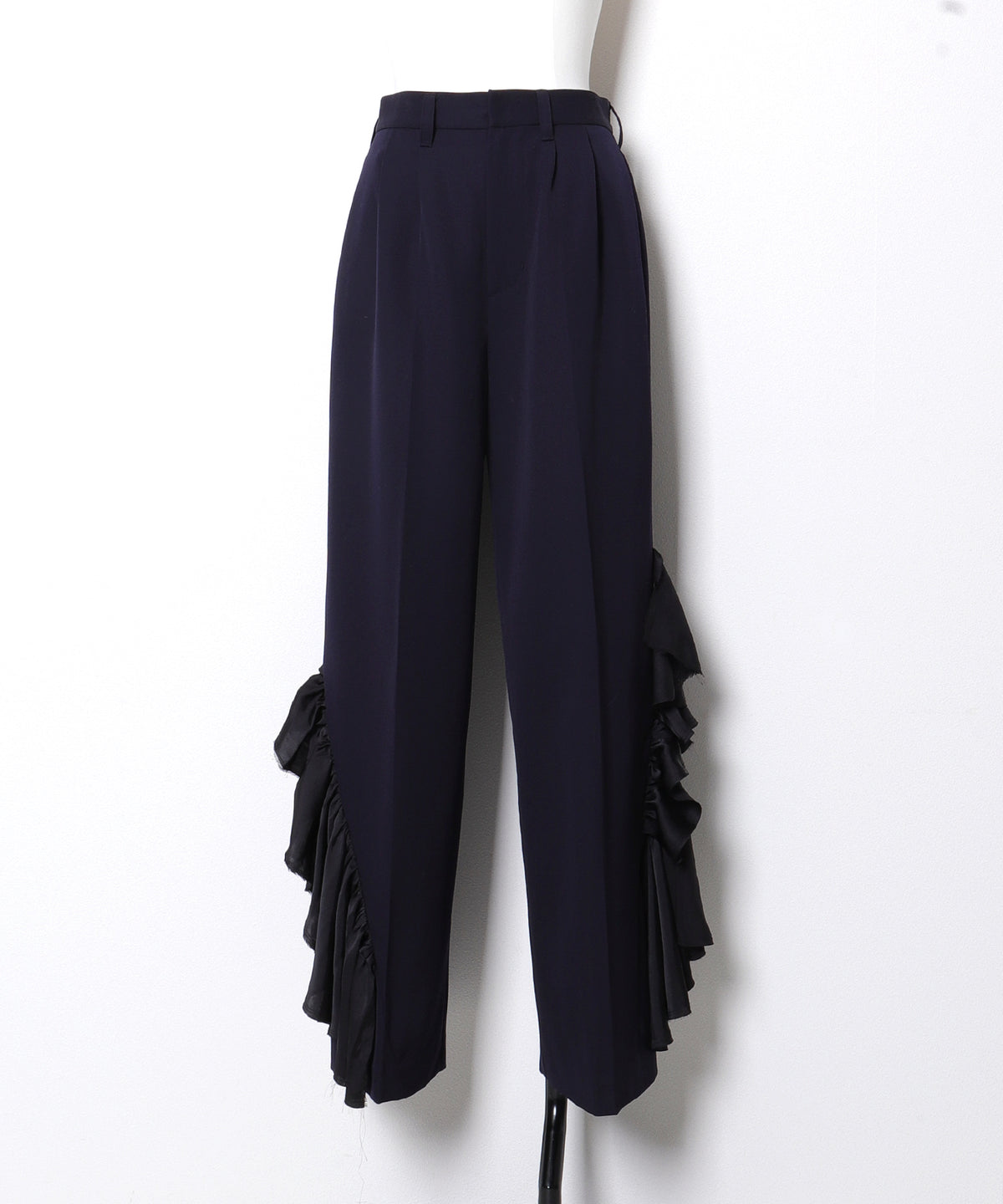 Ruffle Slacks(LADIES)