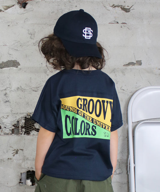 GROOVY COLORS Football Tee