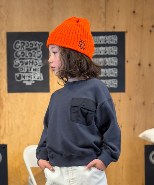 GROOVY Pocket Sweatshirt