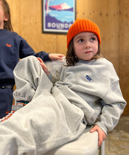 GROOVY COLORS Sweatshirt