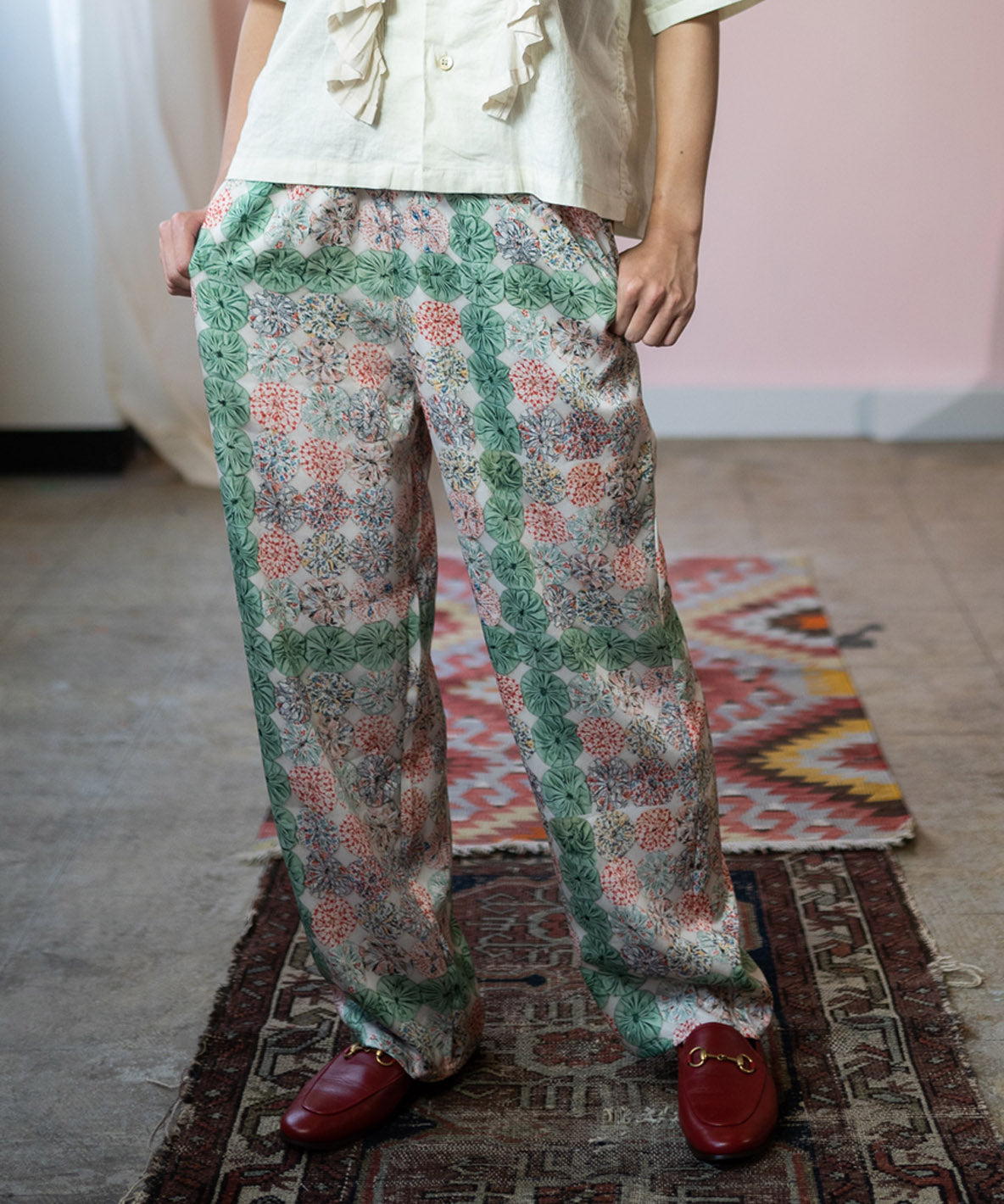 Antique Yo-yo Print Pants