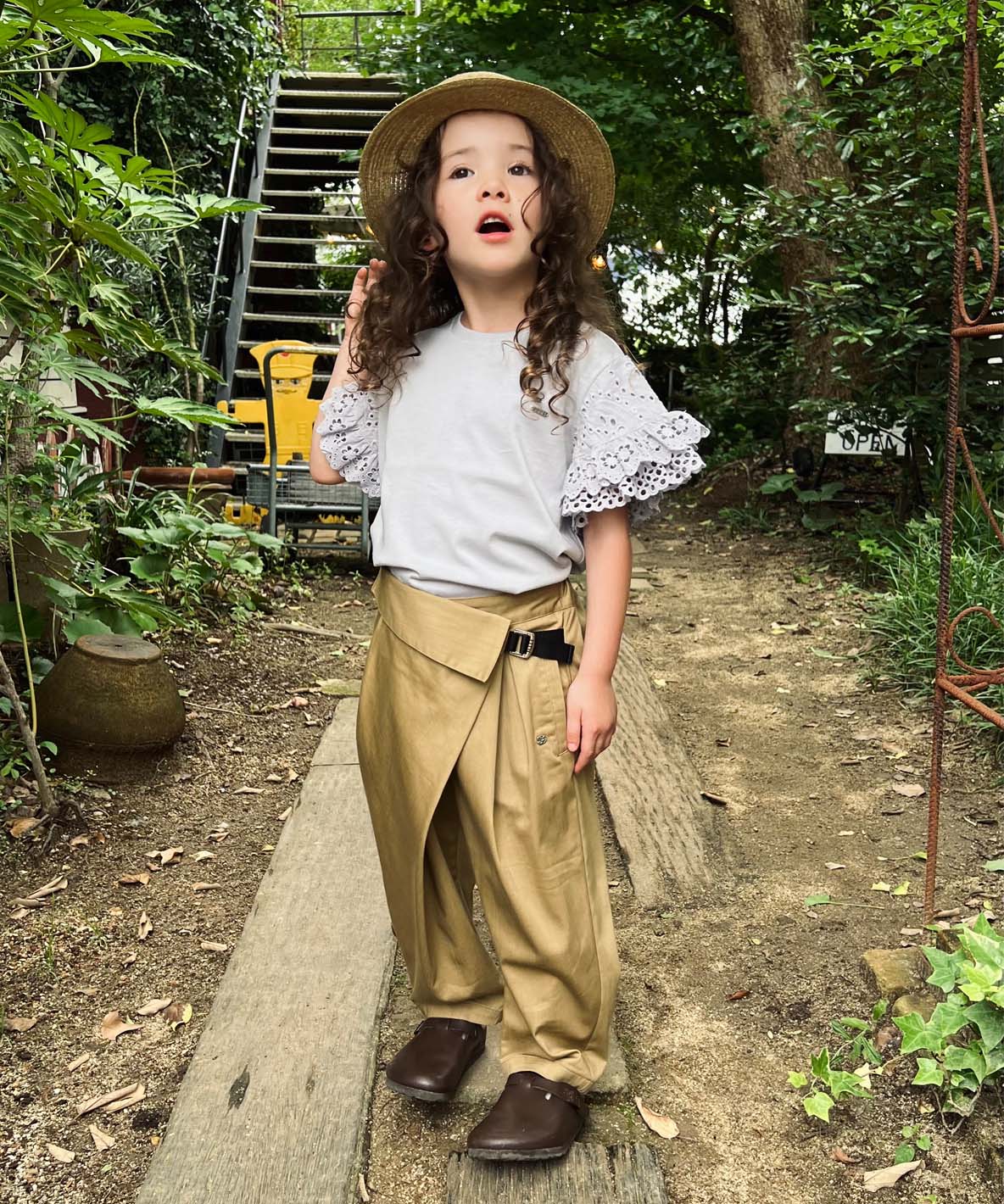 W Slab Chambray Tuck Pants