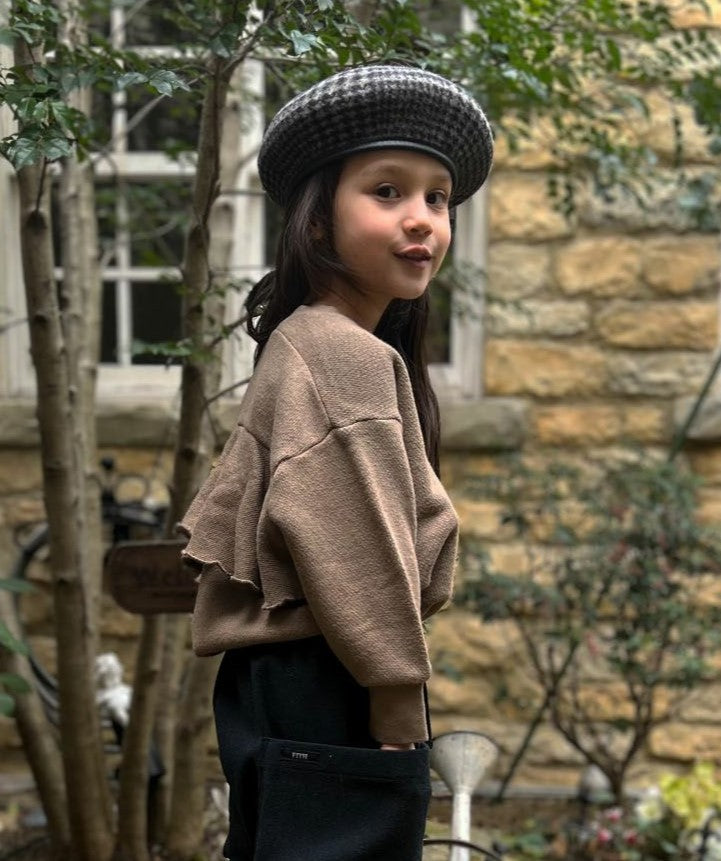 Low Gauge Fleece Frill Sweatshirt